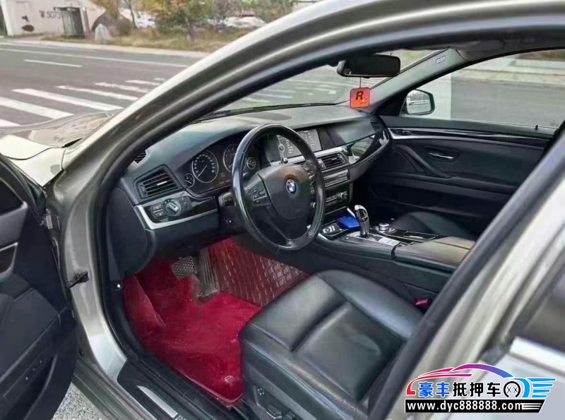 12年宝马5系轿车抵押车出售