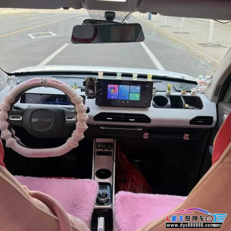 23年吉利熊猫轿车抵押车出售