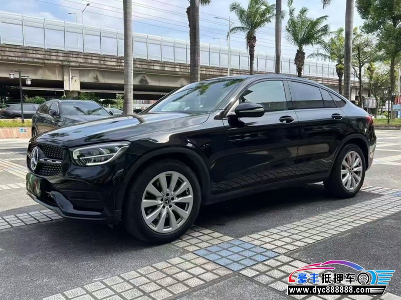 20年奔驰GLC轿车抵押车出售