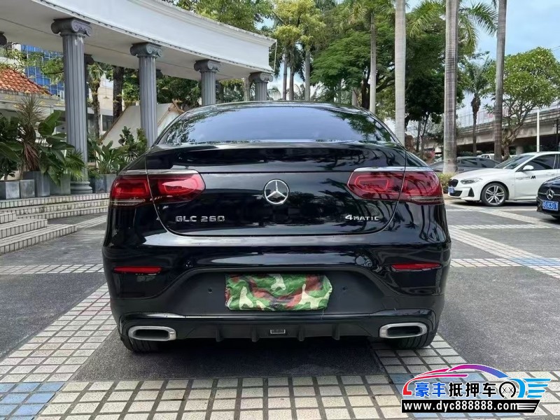 20年奔驰GLC轿车抵押车出售