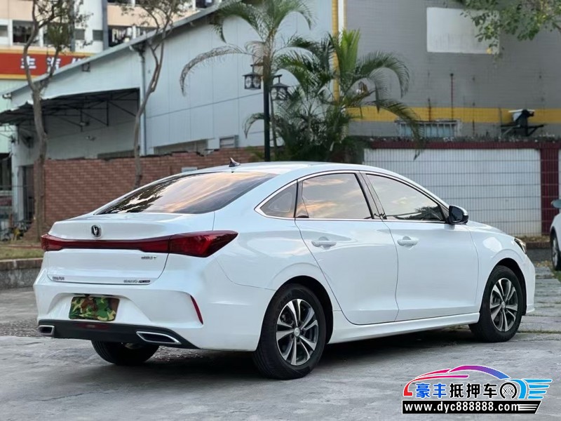 23年长安逸动轿车抵押车出售