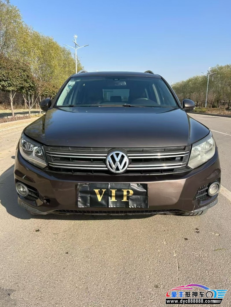 12年大众途威轿车抵押车出售