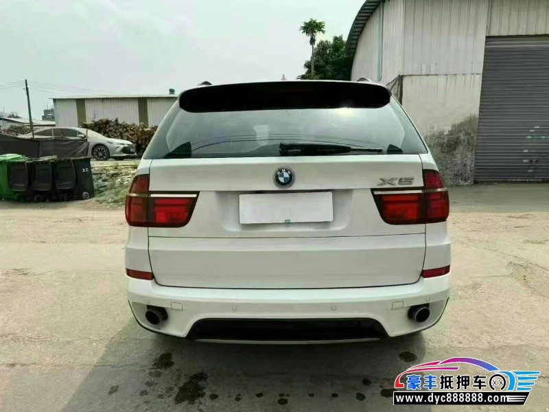 13年宝马X5轿车抵押车出售