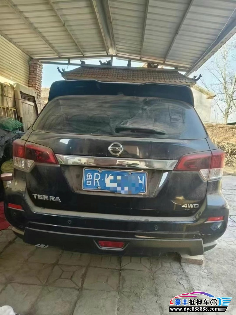 18年日产途达轿车抵押车出售