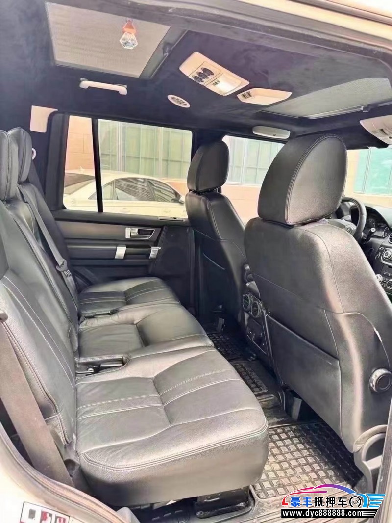 13年路虎发现4轿车抵押车出售