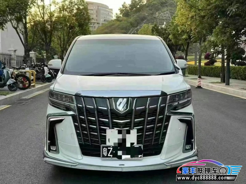 13年丰田埃尔法轿车抵押车出售