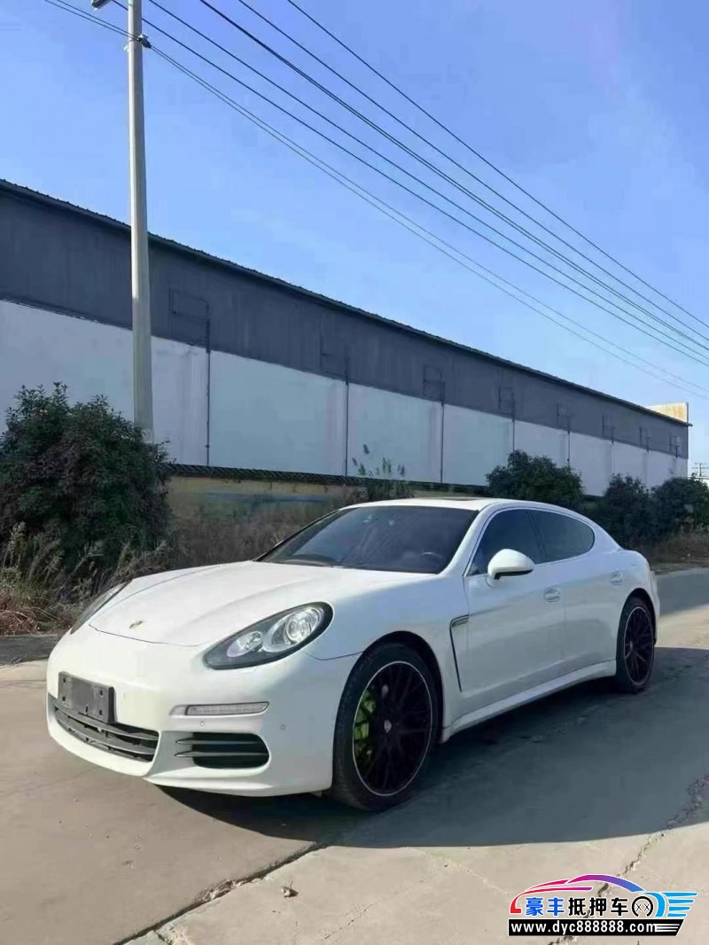 15年保时捷帕纳梅拉轿车抵押车出售