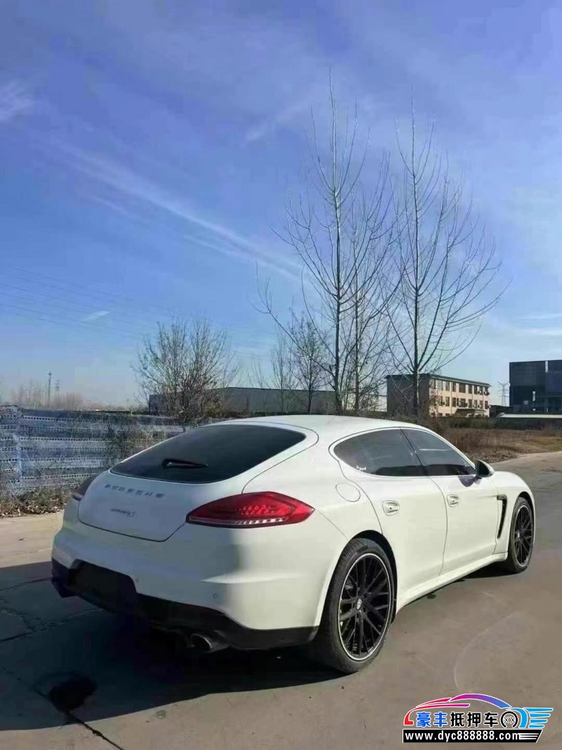 15年保时捷帕纳梅拉轿车抵押车出售