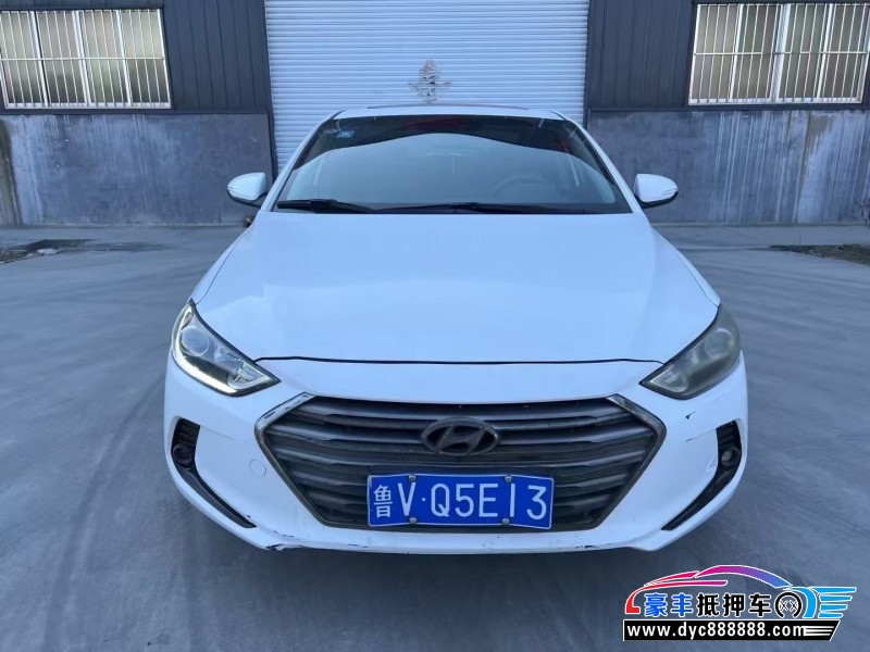 17年现代领动轿车抵押车出售