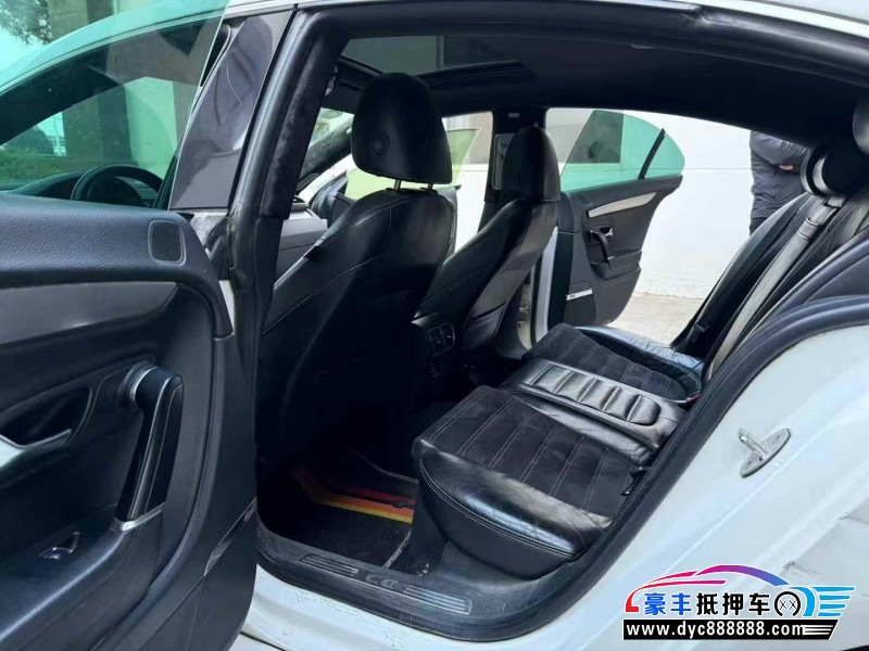 12年大众CC轿车抵押车出售