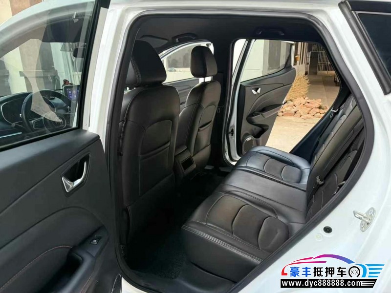 21年东风风光500轿车抵押车出售