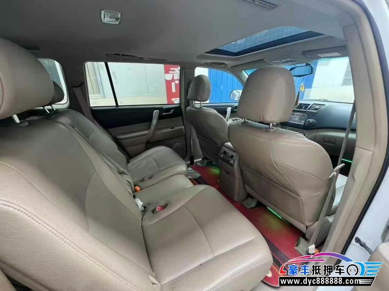 14年丰田汉兰达轿车抵押车出售