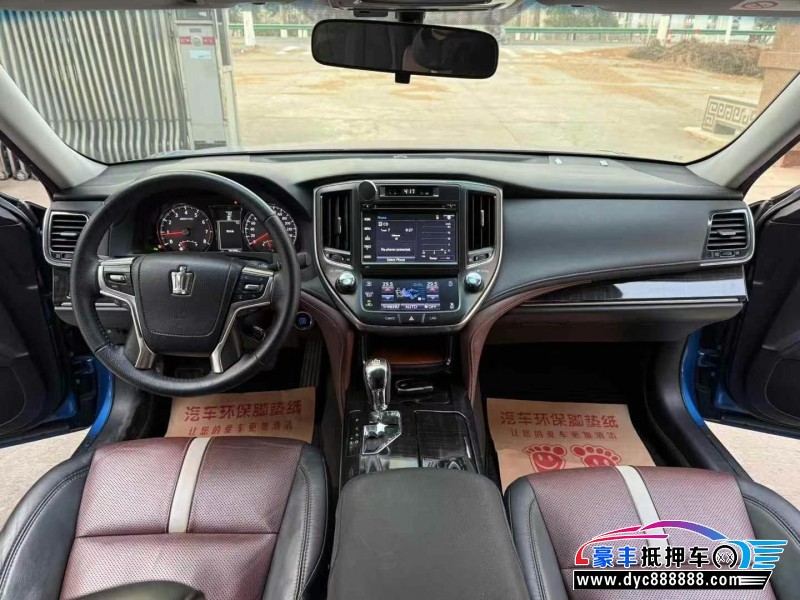 17年丰田皇冠轿车抵押车出售