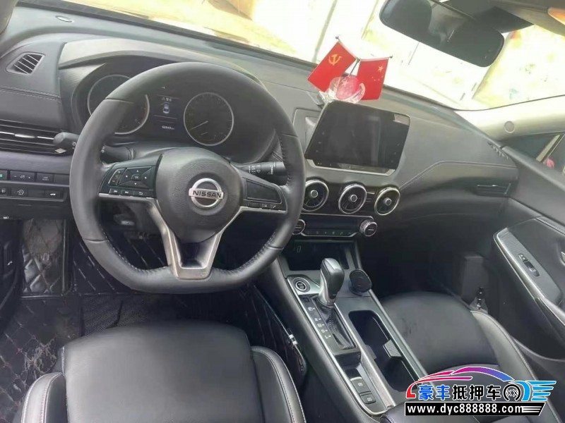 22年日产轩逸轿车抵押车出售