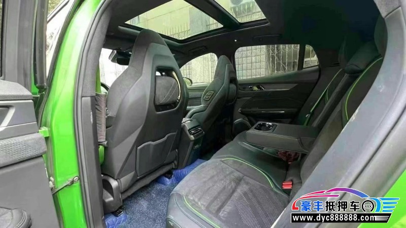 22年领克05轿车抵押车出售