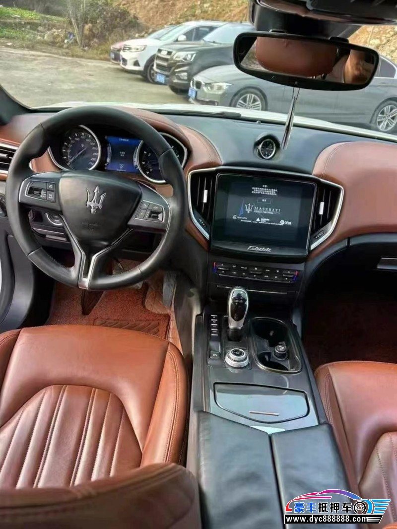 17年玛莎拉蒂Ghibli轿车抵押车出售