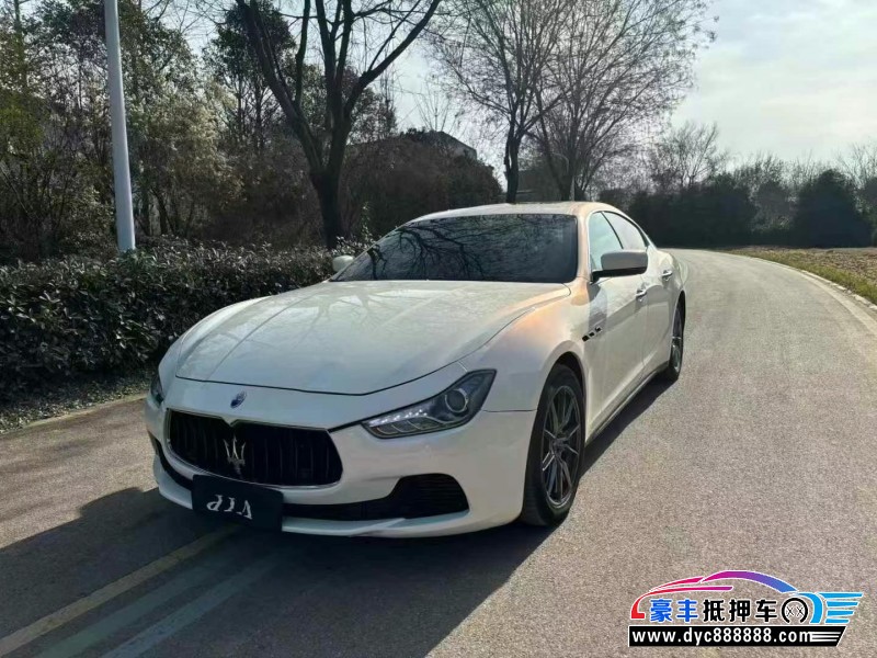 15年玛莎拉蒂Ghibli轿车抵押车出售