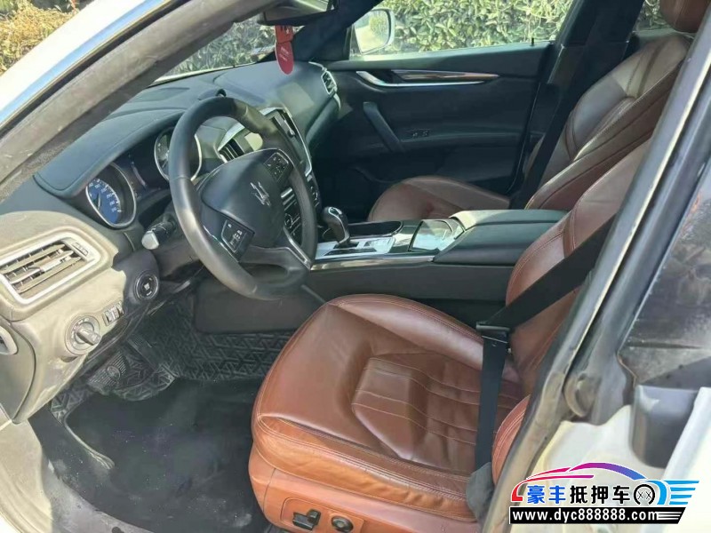 15年玛莎拉蒂Ghibli轿车抵押车出售