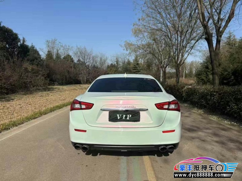 15年玛莎拉蒂Ghibli轿车抵押车出售