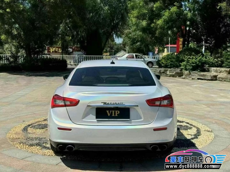 17年玛莎拉蒂Ghibli轿车抵押车出售