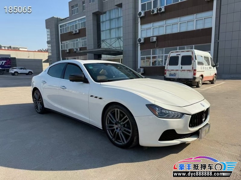 15年玛莎拉蒂Ghibli轿车抵押车出售