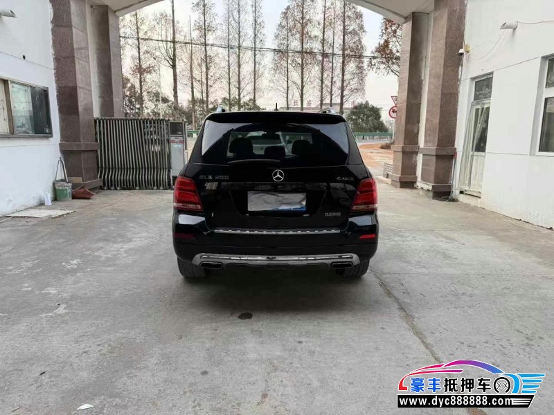 15年奔驰GLK轿车抵押车出售