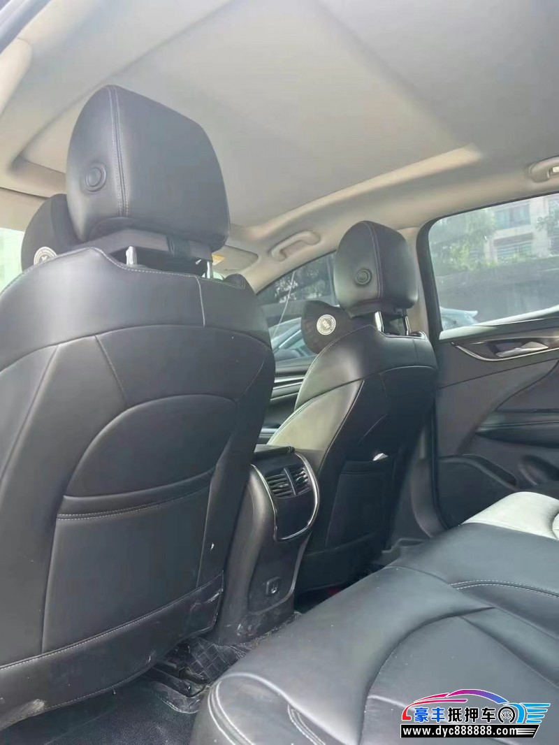 21年别克君越轿车抵押车出售