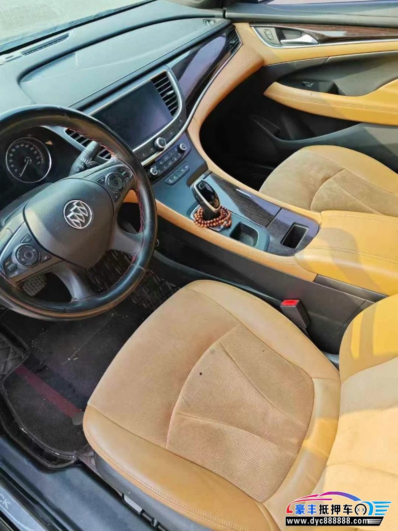 17年别克君越轿车抵押车出售