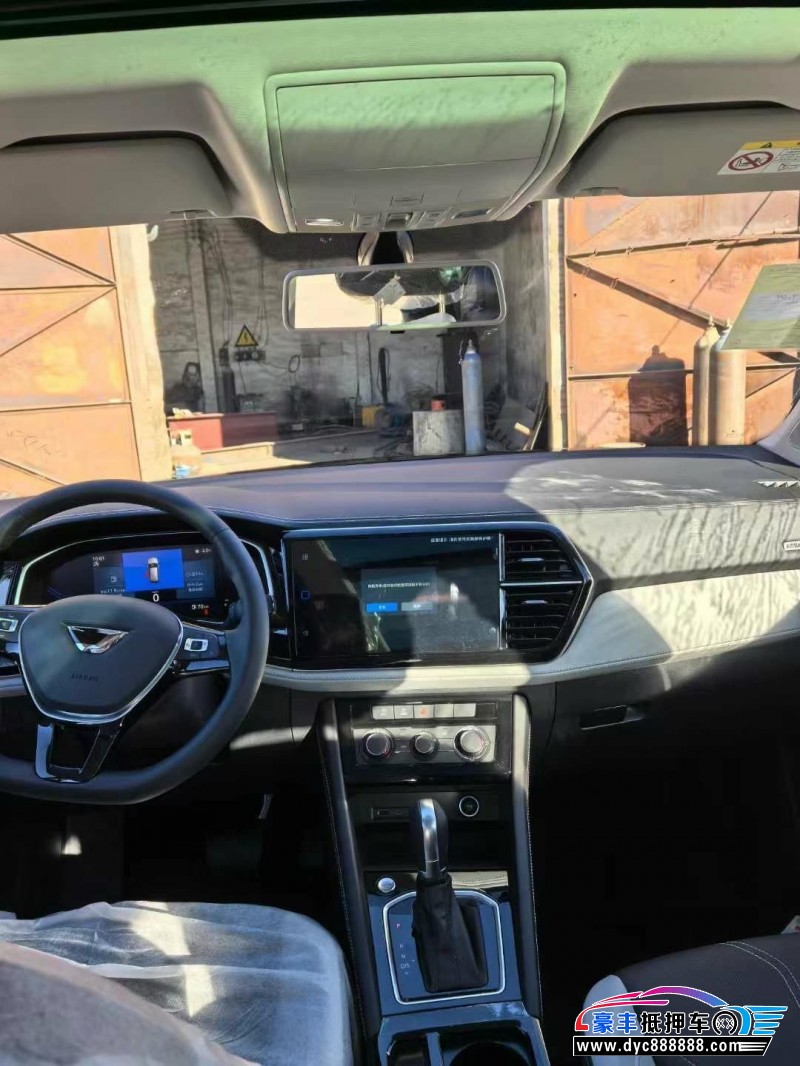 25年大众捷达轿车抵押车出售