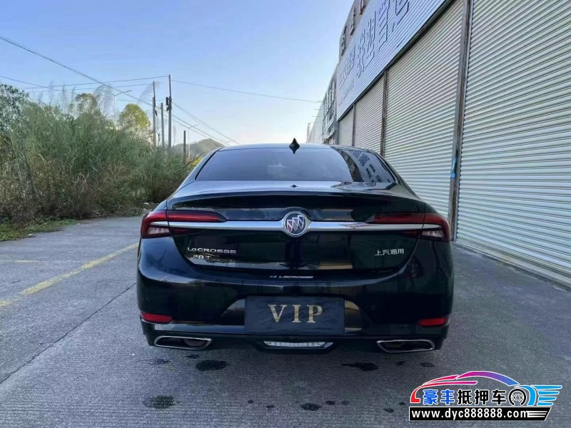 19年别克君越轿车抵押车出售