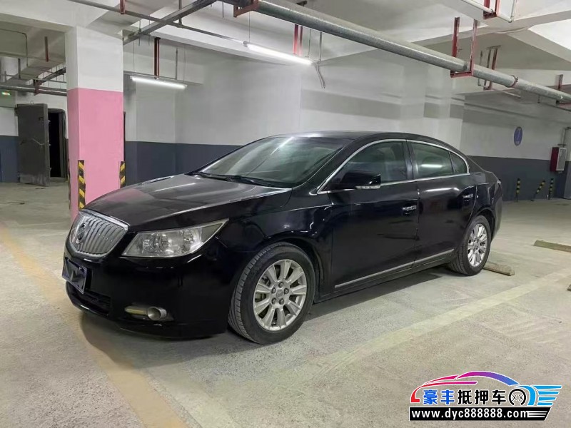 14年别克君越轿车抵押车出售