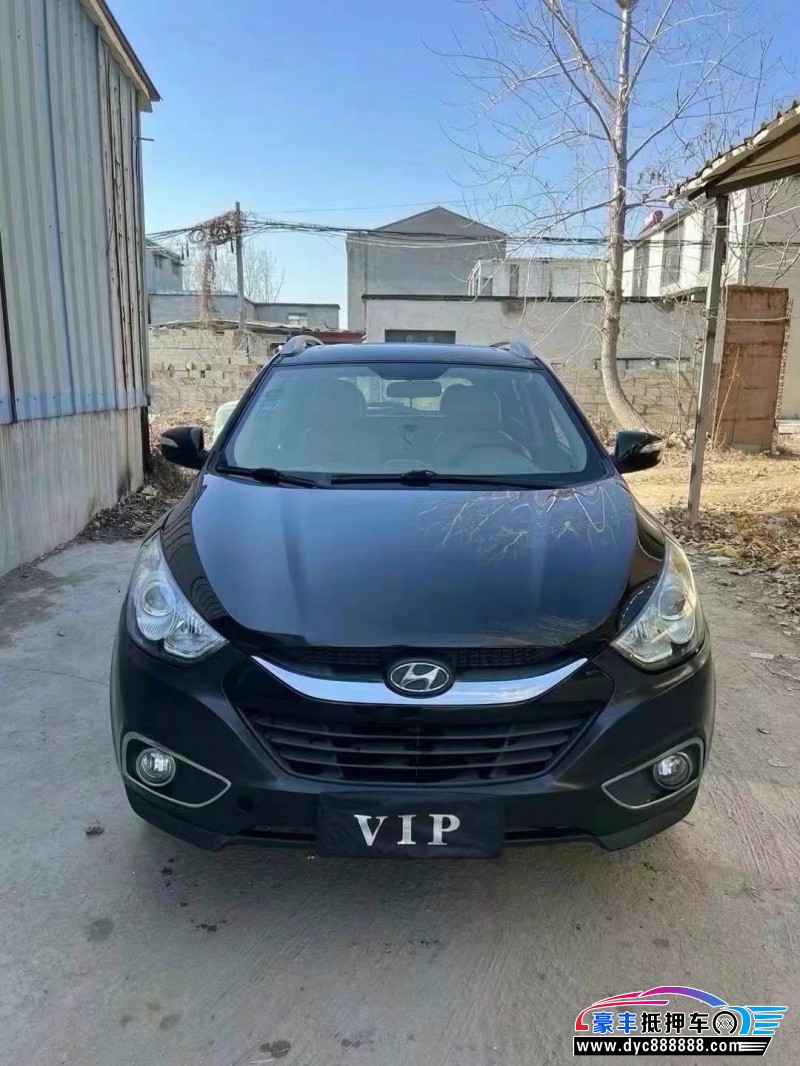 12年现代ix35轿车抵押车出售