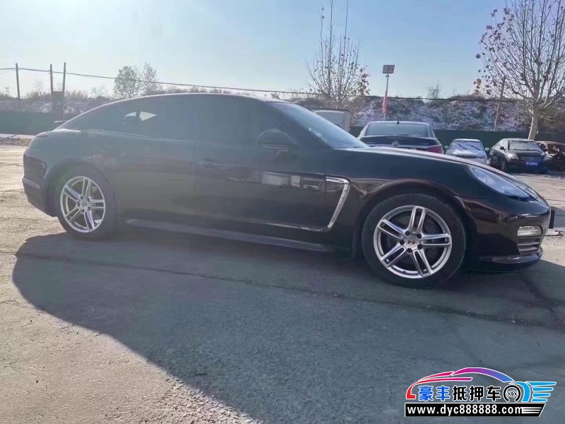 13年保时捷帕纳梅拉轿车抵押车出售