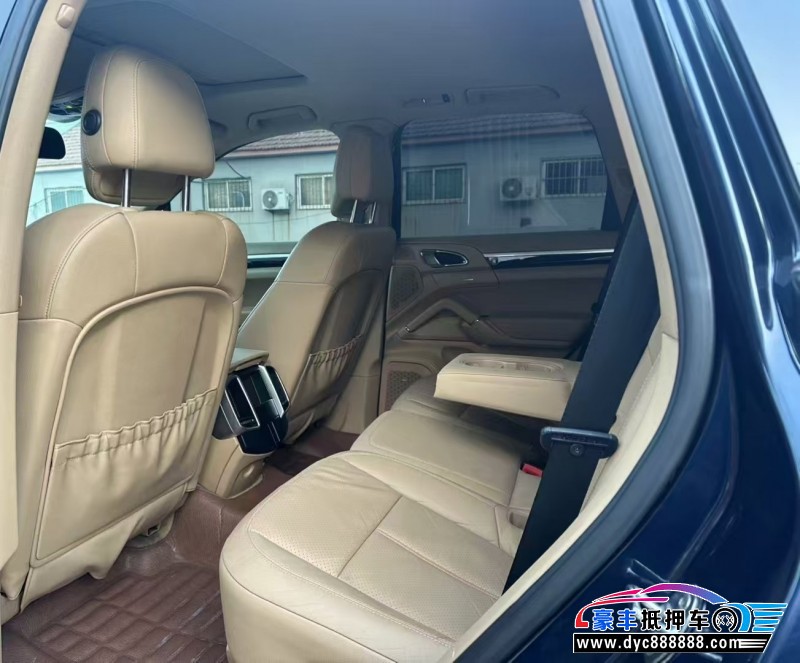 13年保时捷卡宴SUV抵押车出售