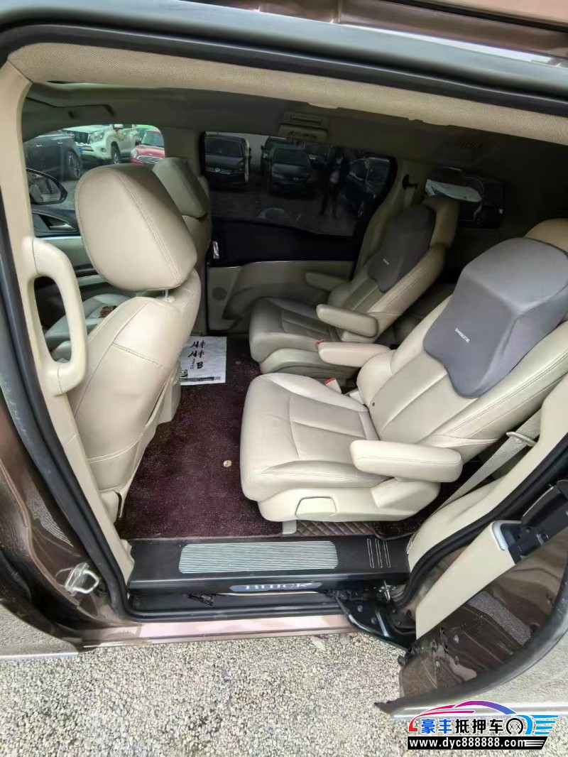 19年别克GL8MPV抵押车出售