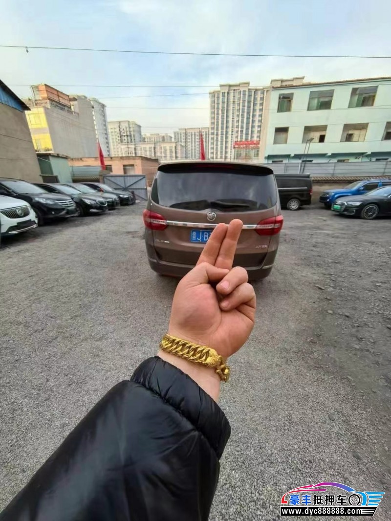 19年别克GL8MPV抵押车出售