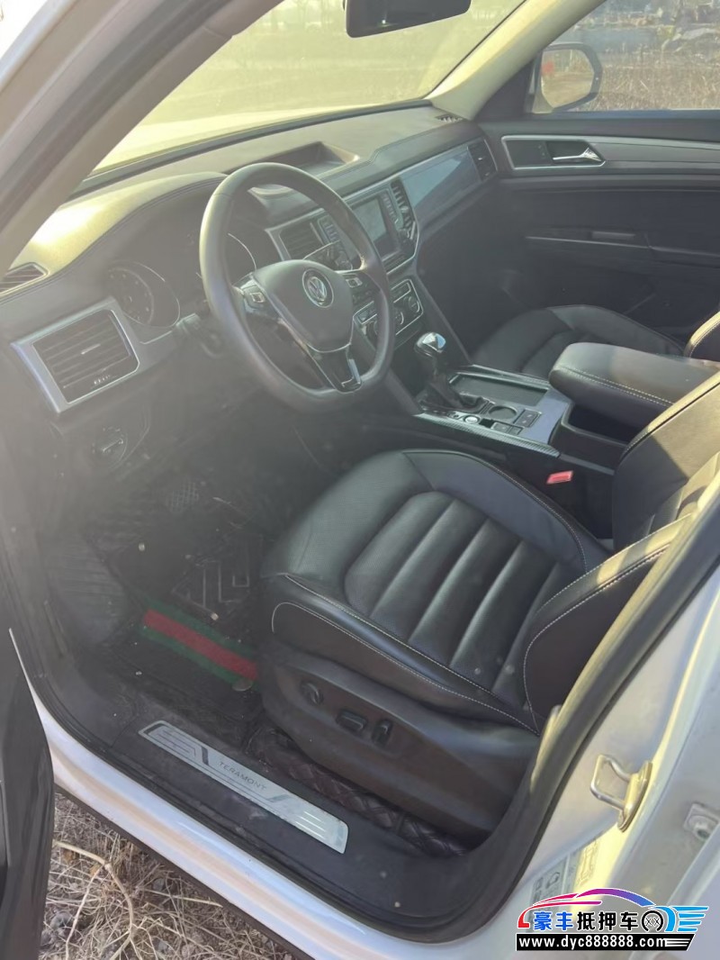 17年大众途昂SUV抵押车出售