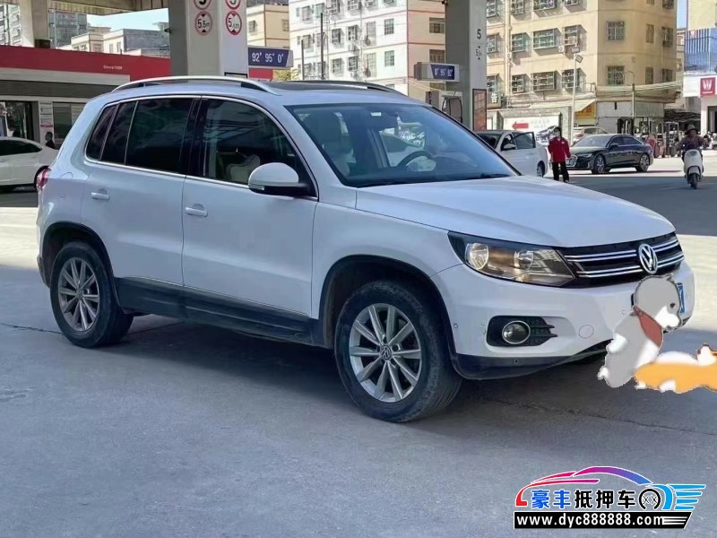 17年大众途观轿车抵押车出售