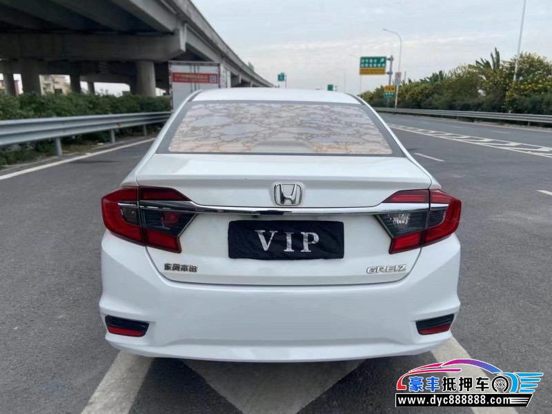 17年本田哥瑞轿车抵押车出售