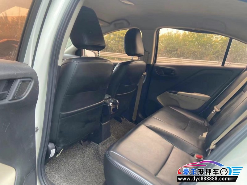 17年本田哥瑞轿车抵押车出售