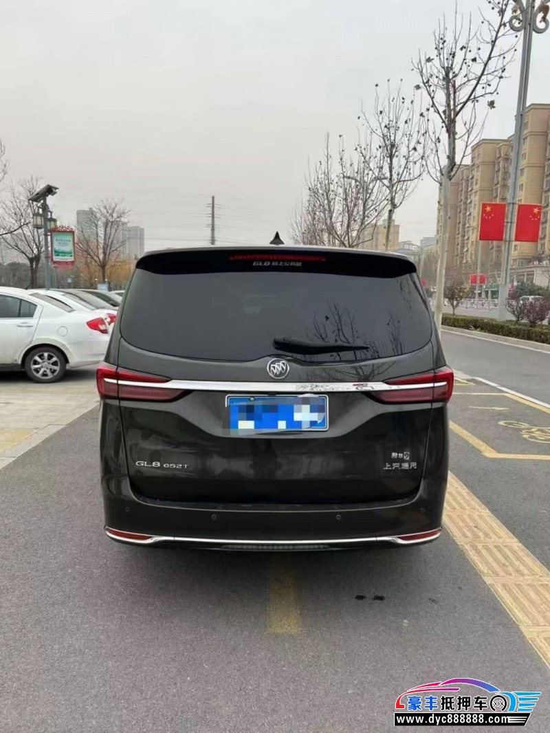 20年别克GL8轿车抵押车出售