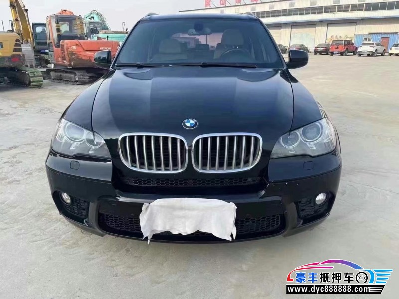 13年宝马X5轿车抵押车出售