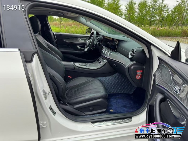 18年奔驰CLS轿车抵押车出售