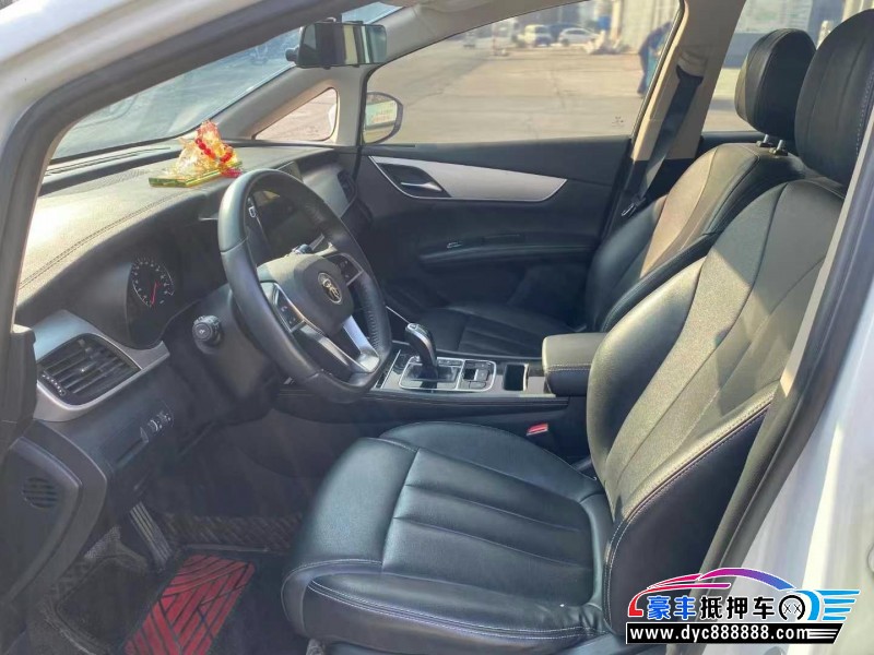 21年比亚迪宋轿车抵押车出售