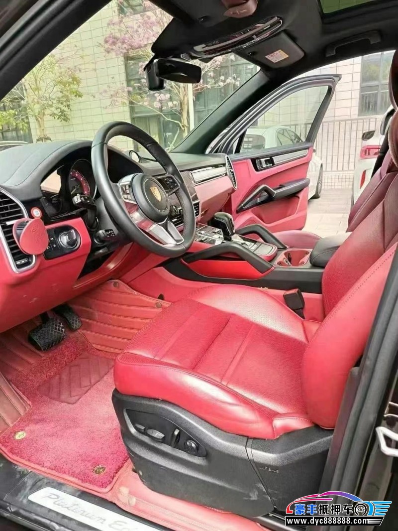 23年保时捷卡宴轿车抵押车出售