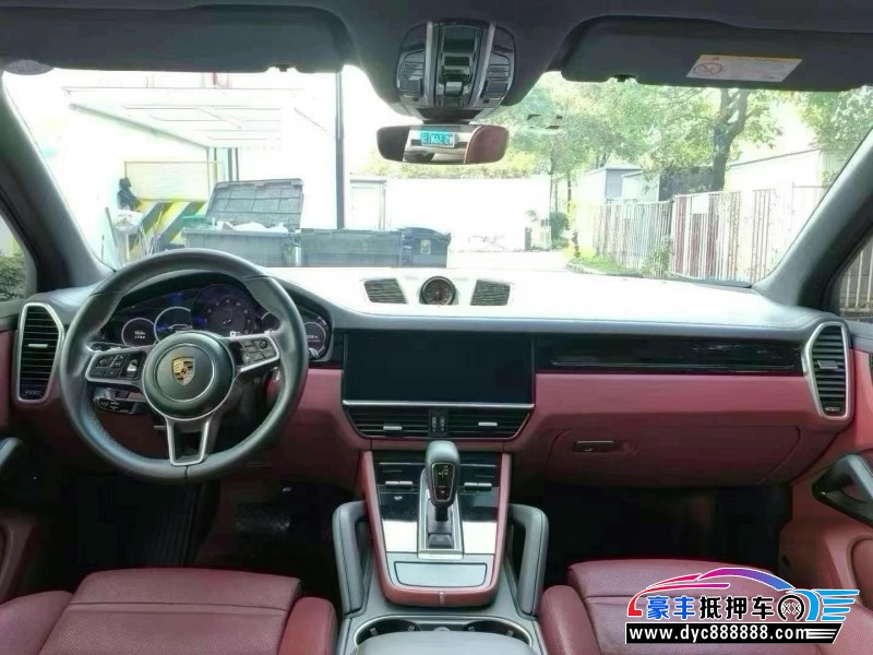 23年保时捷卡宴轿车抵押车出售