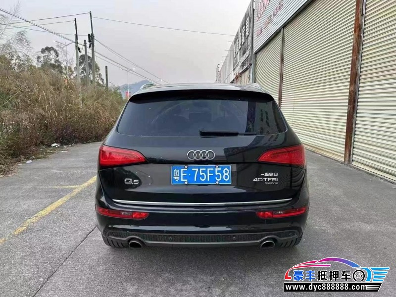 18年奥迪Q5轿车抵押车出售