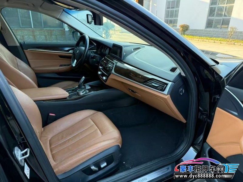 18年宝马5系轿车抵押车出售