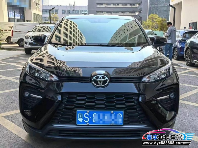 22年丰田威兰达轿车抵押车出售