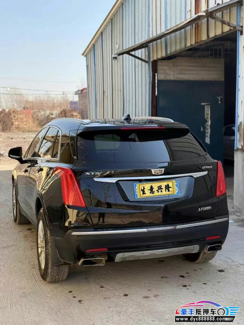 17年凯迪拉克XT5轿车抵押车出售
